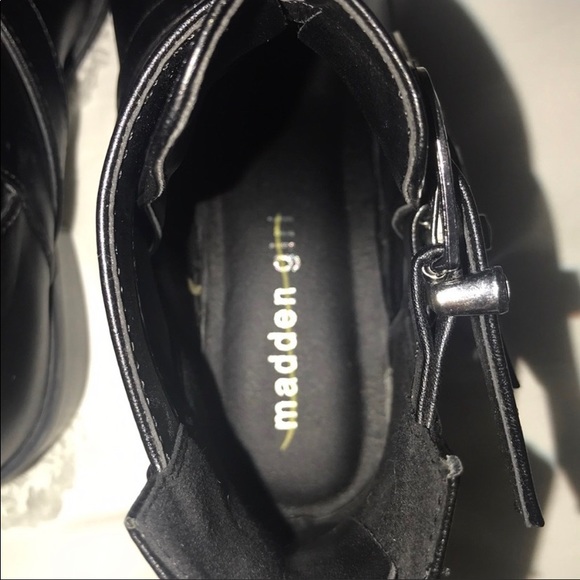 Ankle boots - Picture 3 of 3